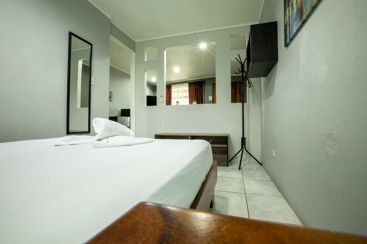 Coati Arenal Lodge La Fortuna Εξωτερικό φωτογραφία