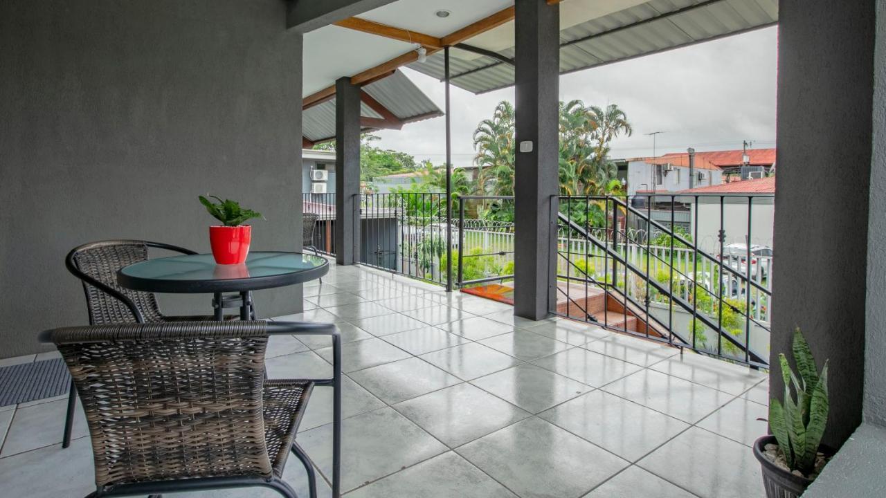 Coati Arenal Lodge La Fortuna Εξωτερικό φωτογραφία