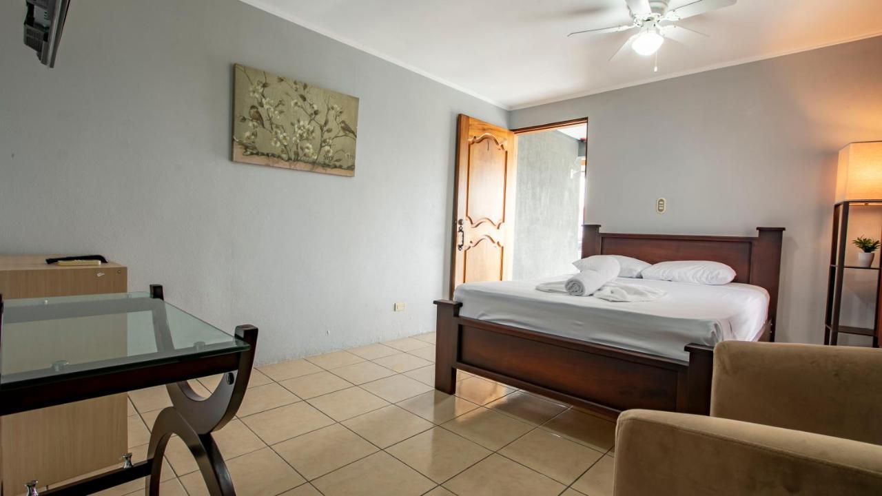 Coati Arenal Lodge La Fortuna Εξωτερικό φωτογραφία